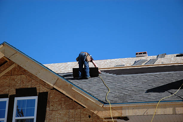 Best Emergency Roof Repair  in Endicott, NY